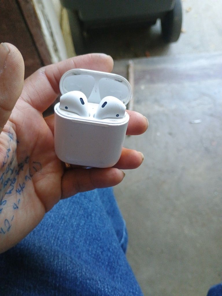 Apple Airpods 1st