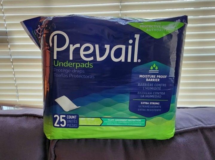 300 Incontinence / Puppy Chucks Pee Pads
