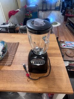 Oster Blender with Glass Jar