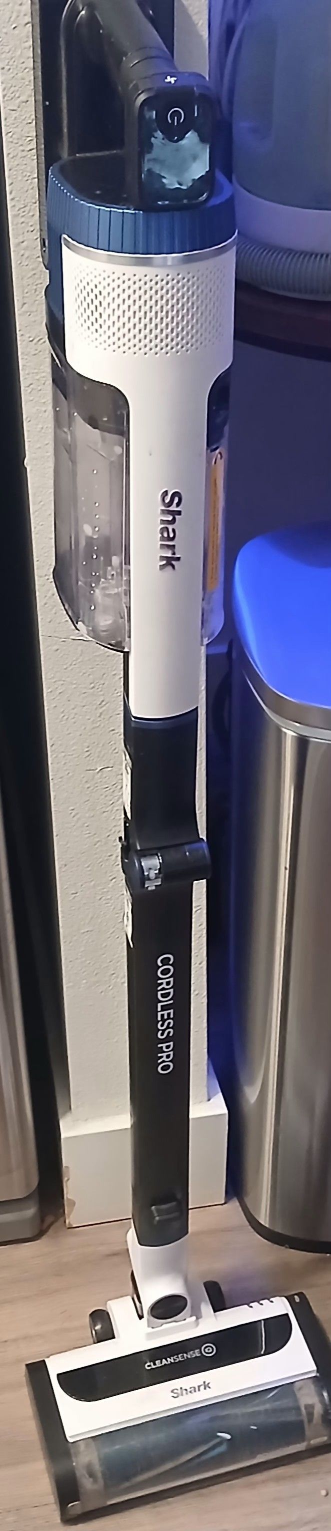 Shark Powerpro Cordless Vacume