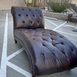 Chaise Lounge Chair 