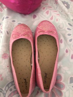 Girls flats size 1