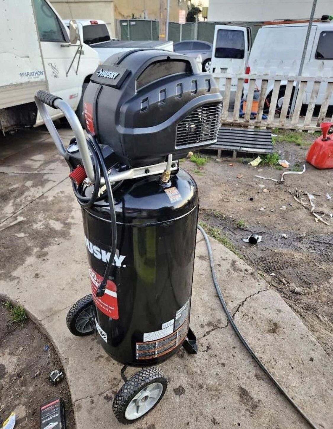 Husky 30 Gal. 175 PSI Oil Lubed Belt Drive Portable Vertical Electric Air Compressor