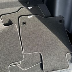 Brand new honda crv 2025 mats $35