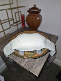 White bacc massager