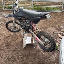 125 Pit Bike 