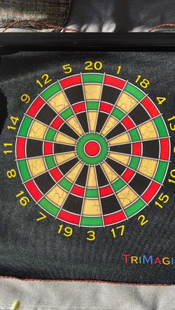 BagTriMagic Magnetic Dart Board