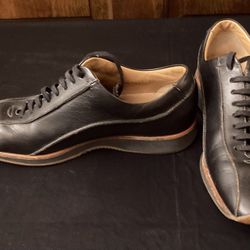 Men’s Hugo Boss  Black Italian Leather Casual Dress Shoes EU 42