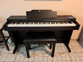 Rhapsody III  Piano,  like new.