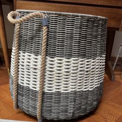 Large Basket 