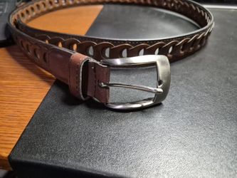 Boy's Brown Leather Belt Size 38. Never Used.