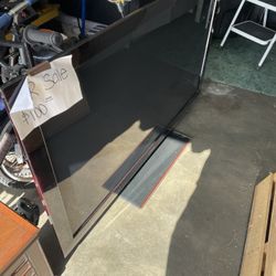 Samsung Tv (Not Smart Tv)