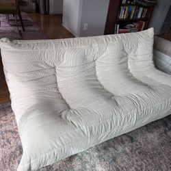 NEEDS TO GO Comfy Lounge Floor Sofa 