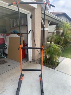 Pull up/dip bar