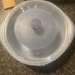 Vintage Glasbake Blue Refrigerator Bowl with Lid – Grecian Figures – Delphite Glass