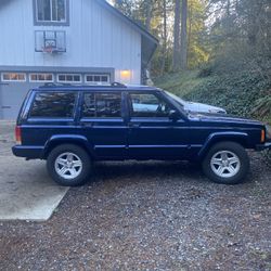 2000 Jeep Cherokee
