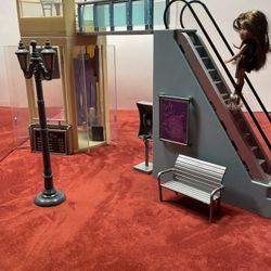 First Edition 2003 Lil Bratz Fashion Mall