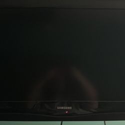 Samsung 32” TV