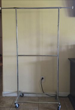 Clothing rack