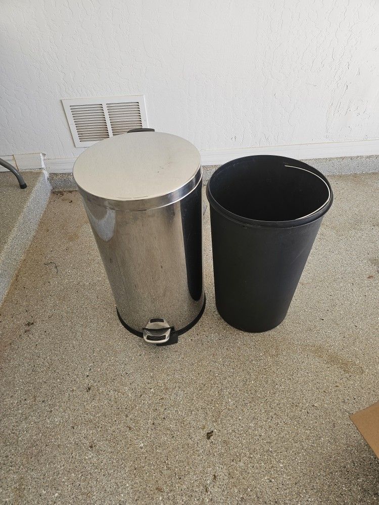 Stainless Steel Garbage Can