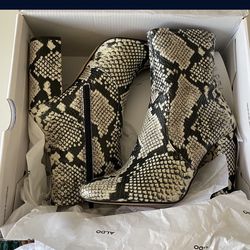 Women booties/boots - ALDO Snake Print