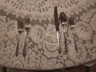 Oneida Community Silver-plated Complete Service for 12~EVENING STAR PATTERN