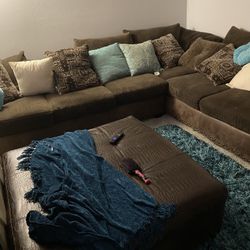 Comfy Living Room Set