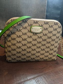 Michael kors "cindy" cross Body Bag