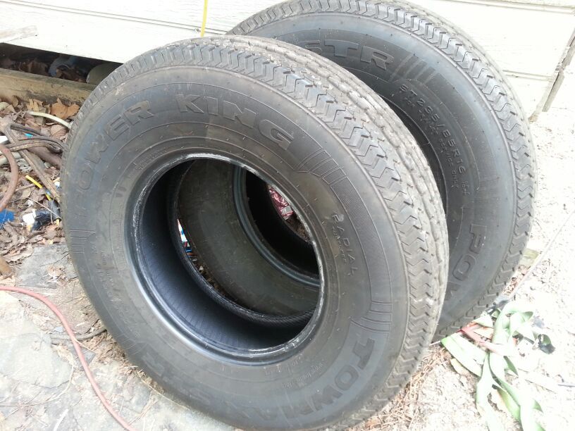 Trailer tires great condition 10 ply size. 235/85 R16. Trade for tools or 25.00 each. If interested text me at {contact info removed}