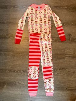 Hanna Andersson Dr. Seuss Cindy Lou Who Pajama Set