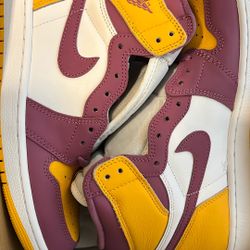 Air Jordan 1 Retro High Brotherhood 9.5