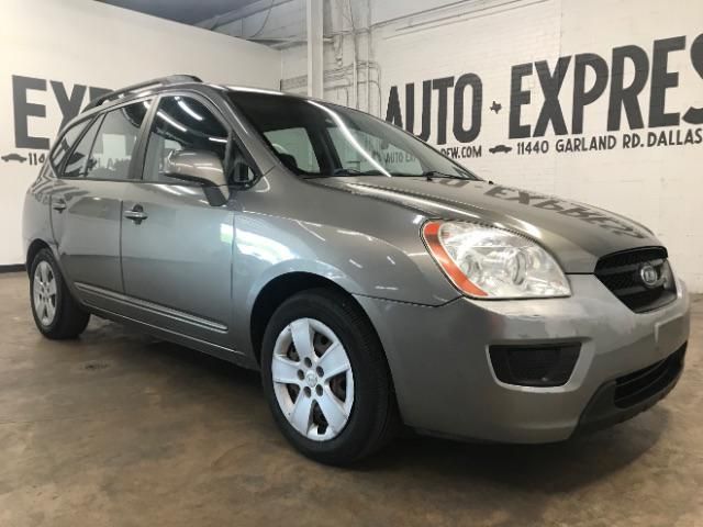 2009 Kia Rondo