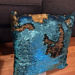 Sequin Color Changing Throw Pillow 