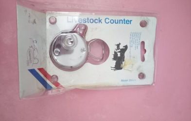 4-digit handheld livestock counter