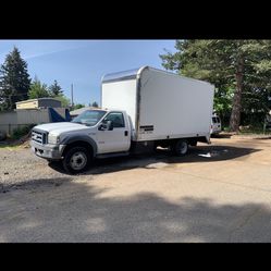2007 Ford f450 powerstroke Diesel with a 16ft box 