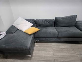 Dark Grey Sectional Sofa with Chaise