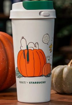 Starbucks Snoppy cup