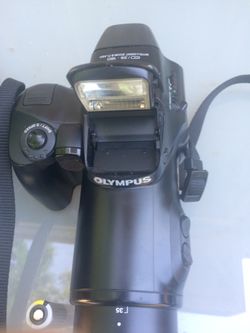 Olympus ED/35-180 cAmera W/Bag