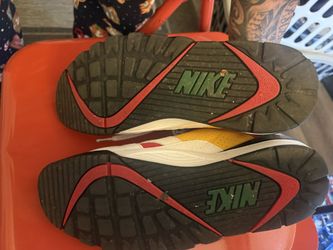 Nike Supreme Cross Trainer