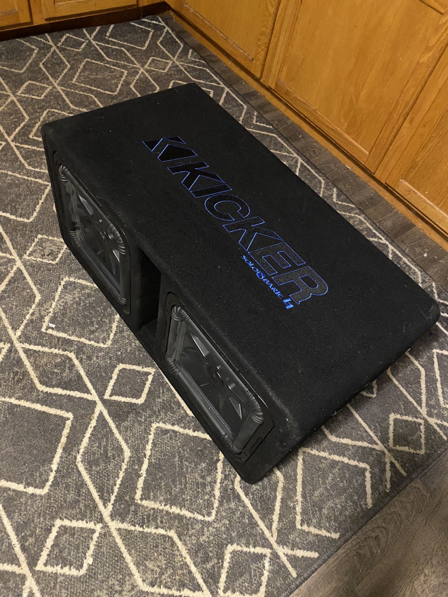 Kicker 44DL7S122 Dual 12" Solo-Baric L7S Enclosure