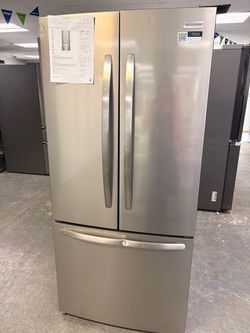 17.6cu ft refrigerator