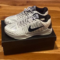 Kobe  5 V Protro Demar Derozen PE