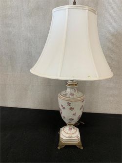Vtg Paul Hansen Samson Floral & Crest Lamp