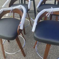 Bar stools 