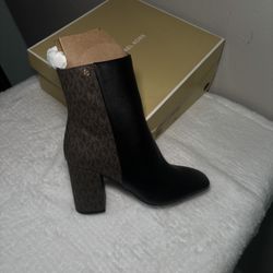 Michael Kors Boots