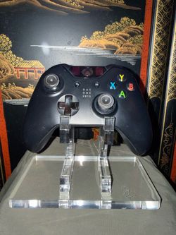 Wireless Limited Edition Xbox One: Day One 2013 Controller