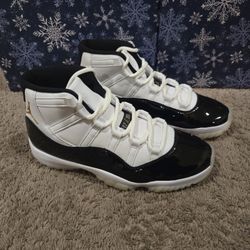 Jordan 11s Size 10.5