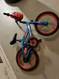 Spider-Man Kids Bike 16” with Light-Up Face