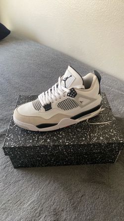 Jordan 4 retro ‘Military Black
