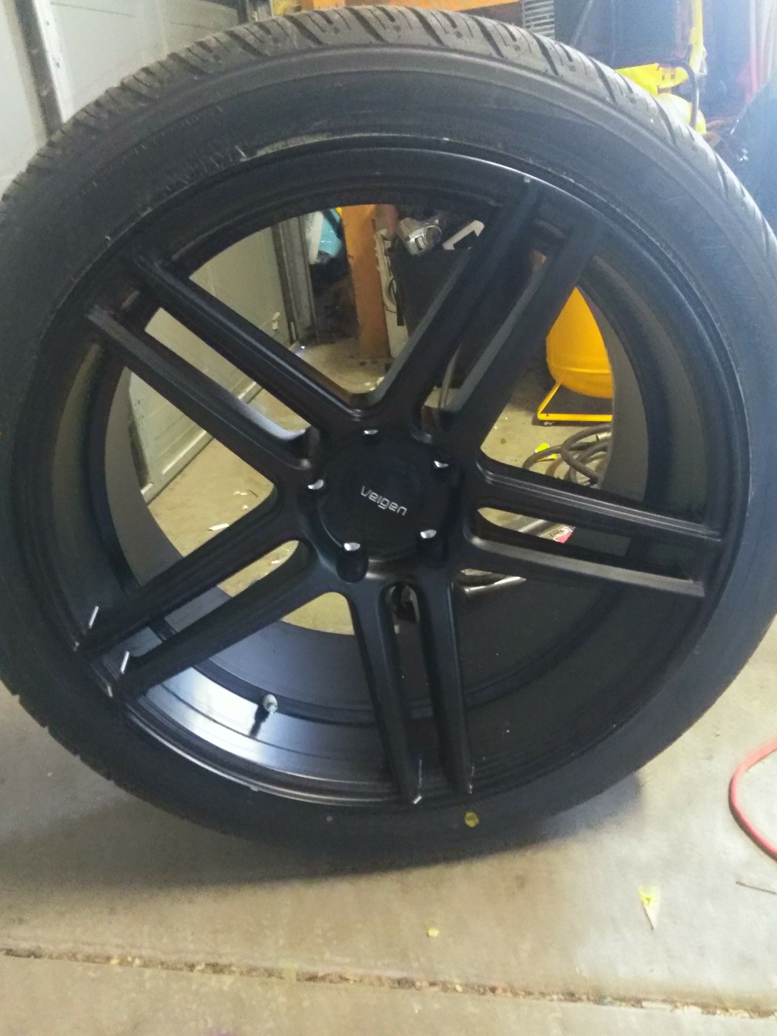 22in rims and tires